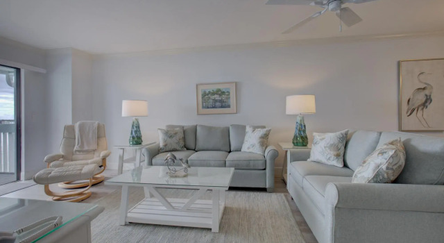 Anna Maria Island Beach Palms 2B, Забронировать Апартаменты/квартира Отели Брейдентон с парковкой, рядом с Bradenton Beach Parasailing, Парковка