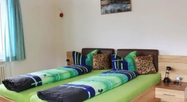 Ferienwohnung Forsthaus Falkenstein, Book Hotel Tarasp Scuol