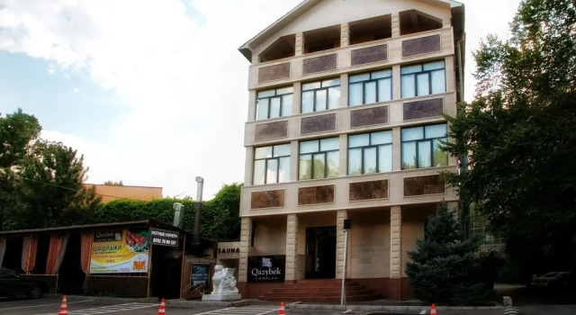 Qazybek Hotel, Rezervovat Hotel Hotely v Almaty s bazénem, Bazén