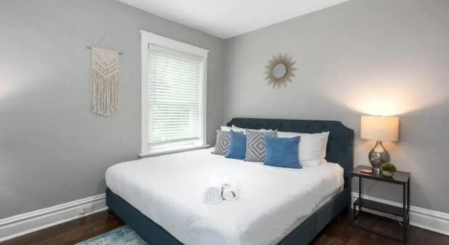 Trendy 1br in Garden District
