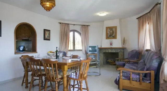 Villa - 2 Bedrooms with Pool and Sea views - 105004