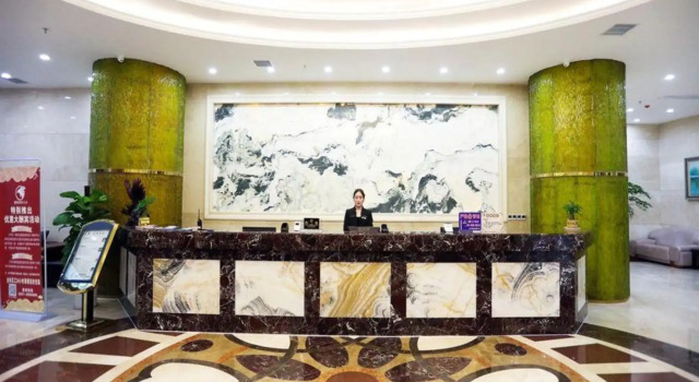 Pengcheng International Hotel, Varaa Hotelli Bijie Guizhou