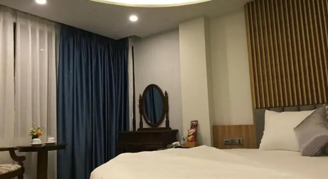 Двухместный номер Standard с видом на бассейн Grand Beach Hotel