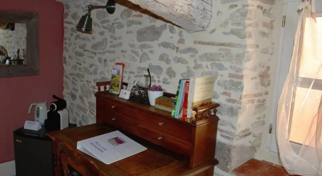Le Passage, Book Bed and Breakfast 3-stjernede hoteller i Carcassonne, 3*