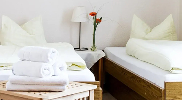 Sonnenhotel Carpe Diem, Забронировать Отель Кирххундем Rothaar Mountains