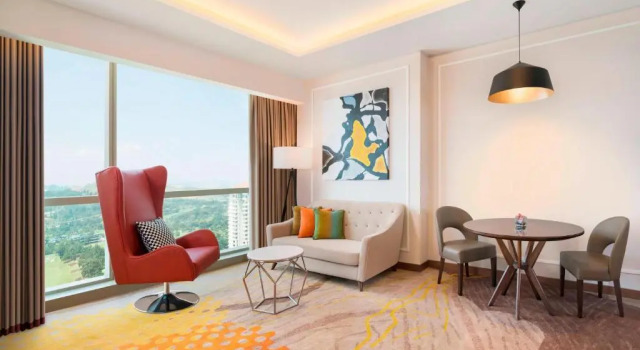 Полулюкс Le Meridien Putrajaya