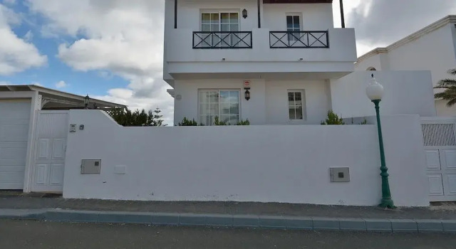 Villa Crystal