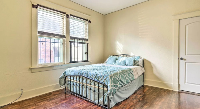 Memphis Getaway < 4 Miles to Beale Street!, Book Hotel Memphis Tennessee, nær Overton Square