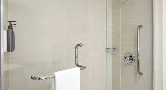 Полулюкс c 1 комнатой Sheraton Montreal Airport Hotel