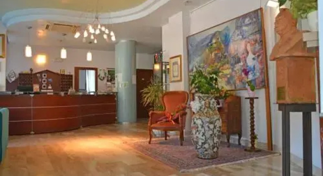 Hotel La Carica, Забронировать Отель Отели в центре Пастренго, в центре