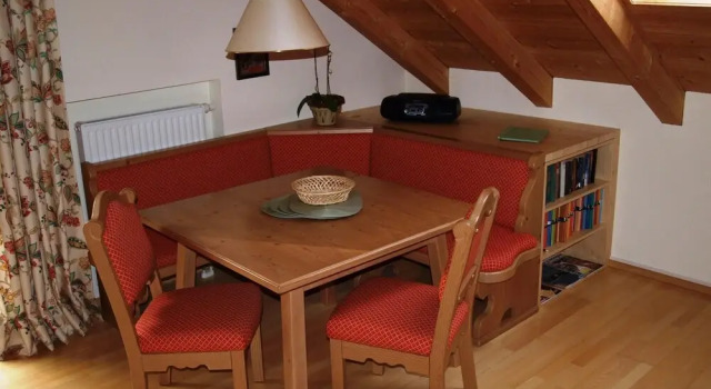 Nice Apartment in Oberaudorf With 2 Bedrooms and Wifi, Varaa Huoneisto Hotellit Baijeri pysäköinnillä, Pysäköinti