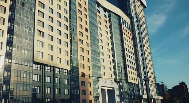 Апартаменты Пилигрим на улице Малышева, Забронировать Апартаменты/квартира Отели Городского округа Екатеринбурга - Северный управленческий округ с парковкой, Парковка