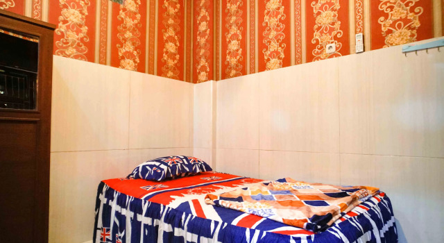 OPO Guest House Syariah Malang RedPartner, Забронировать Гостевой дом Гостевые дома Маланга, рядом с Университет Бравиджая Маланг, Гостевой дом