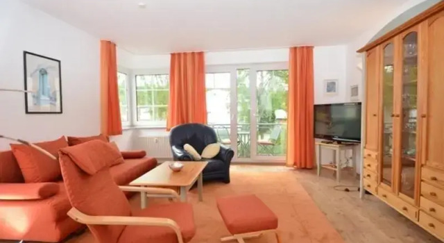 Haus Granitzblick - Apt. 12, Забронировать Апартаменты/квартира Отели Остзебад-Зеллин с парковкой, рядом с Зеллинский музей янтаря, Парковка