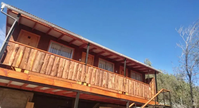 Четырёхместный номер Standard с красивым видом из окна Hostal El Colibri