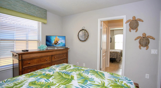 Twin Palms Family Vacation Villa, Varaa Villa Hotellit Kissimmee pysäköinnillä, Pysäköinti