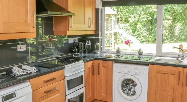 Woodland Hideaway, Book Hotel Hoteller i South Molton med parkering, Parkering