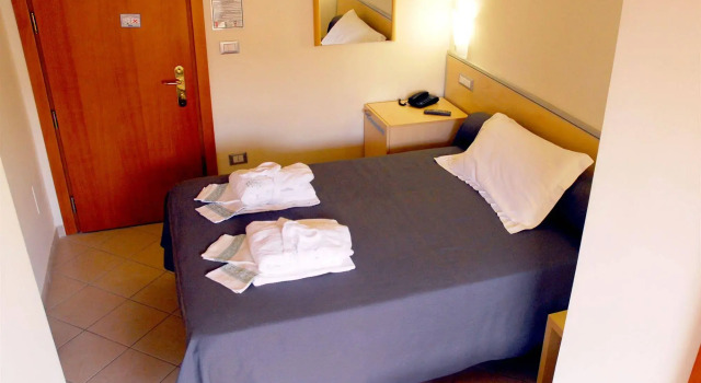 Grazia Hotel, Prenota Hotel Sperlonga Costa Laziale
