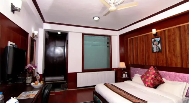Двухместный номер Deluxe TIH Hotel Shangrila-Ladakh