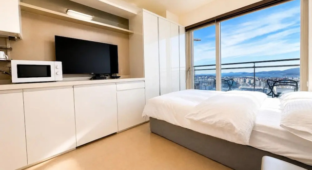 Двухместный номер Deluxe с балконом Yeongjong Shine Hotel