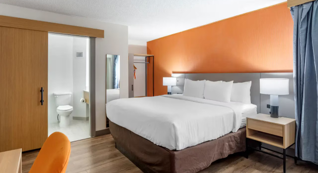 Номер Standard Comfort Inn & Suites Nashville Downtown - Stadium