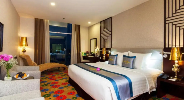 Номер Deluxe The Mira Hotel