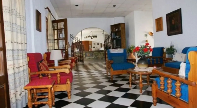 Saradari Beach Hotel, Book Hotel Anissaras Hersonissos