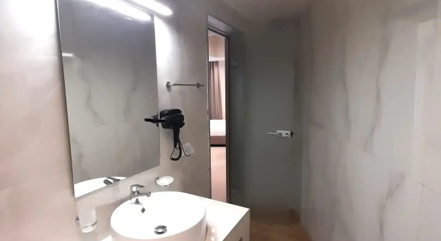 Полулюкс Deluxe Elite Centre