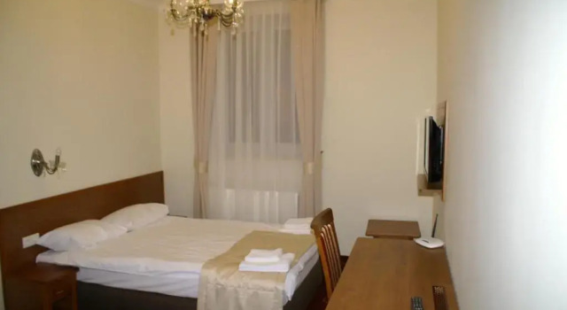 Двухместный номер Standard Hotel President
