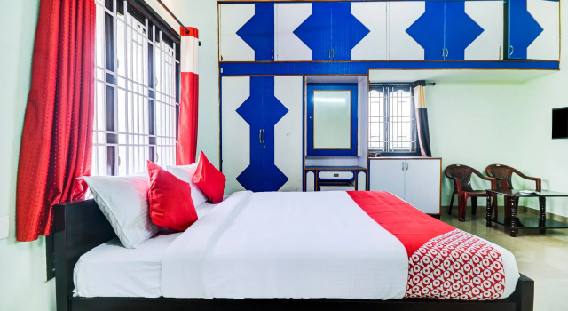 Люкс Hotel O Aruthraa Residency