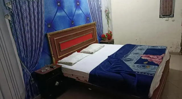 Двухместный номер Deluxe New Hajveri Hotel Lahore