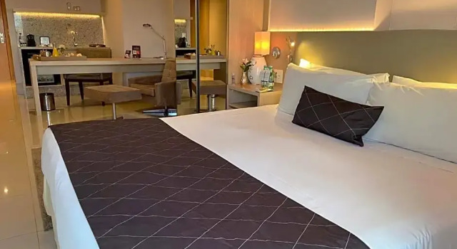 Номер Deluxe Cullinan Hplus Premium