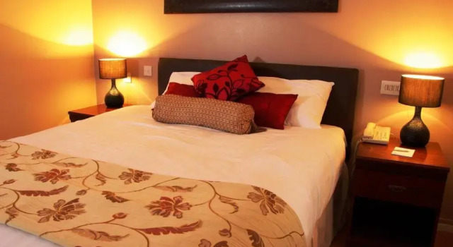 Двухместный номер Standard Beaufort Park Hotel