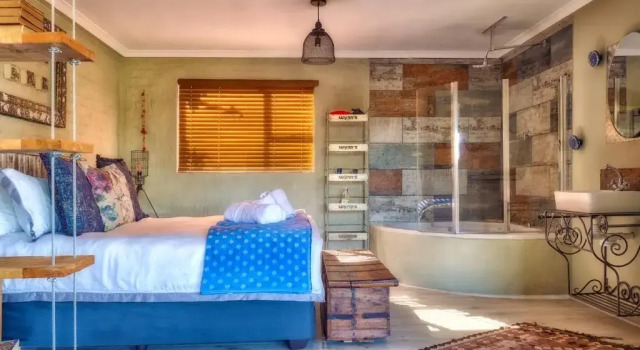 Студия Golden View Luxury Self Catering