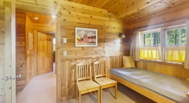 Коттедж с 2 комнатами Metolius Cabin 12