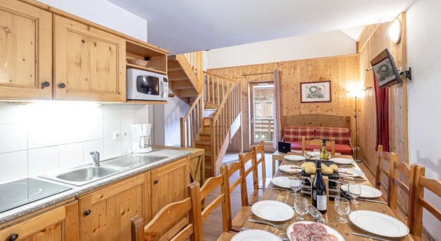 Апартаменты Мансарда с балконом Madame Vacances Residence Les Fermes de Saint Sorlin