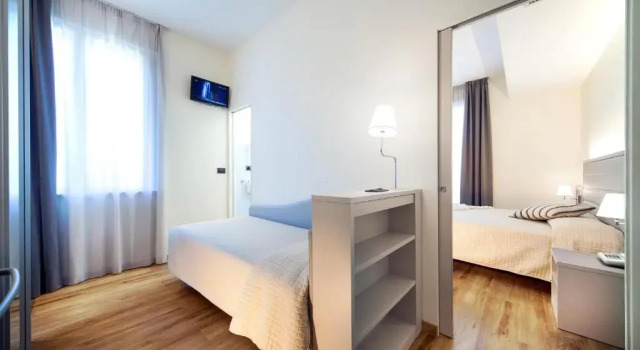 Люкс My Place Hotel