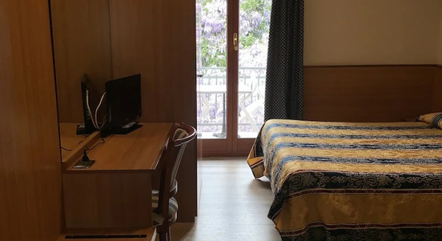 Апартаменты c 1 комнатой с балконом Hotel Residence Moneglia