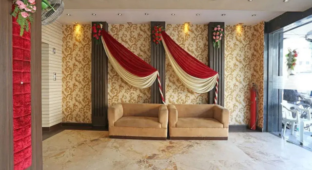 OYO 11596 Sanjay Guest House