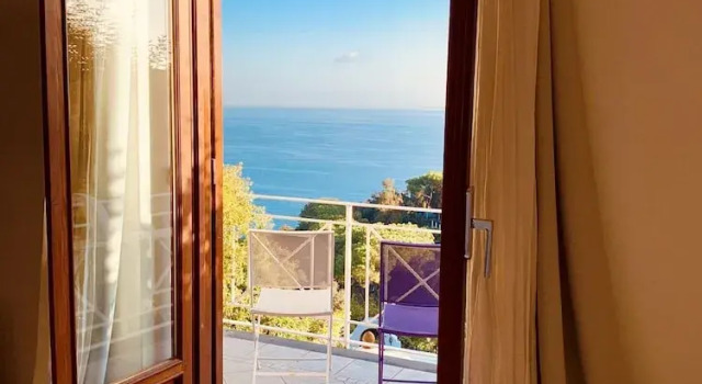 Двухместный номер Deluxe с балконом и с видом на море Agapanto Luxury Accommodation