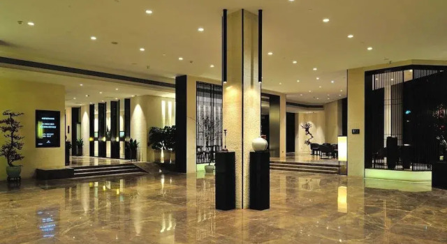Emeishan International Hotel - Chengdu, Book Hotel Hoteller i Chengdu med parkering, nær Baiguolin Station, Parkering