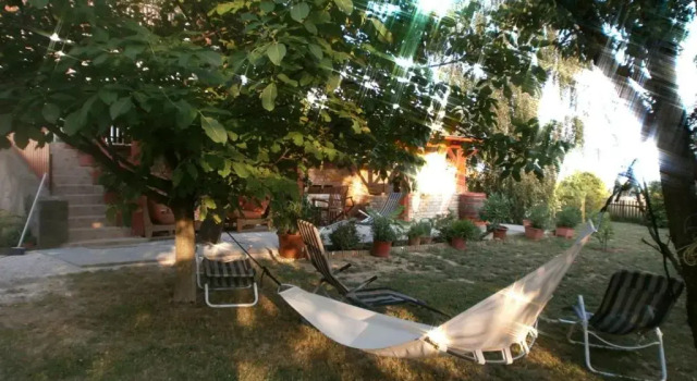 Люкс Deluxe Fehér Rózsa Apartman