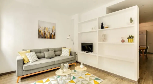 Spacious Refurbished 1bed Flat, Close to the Metro