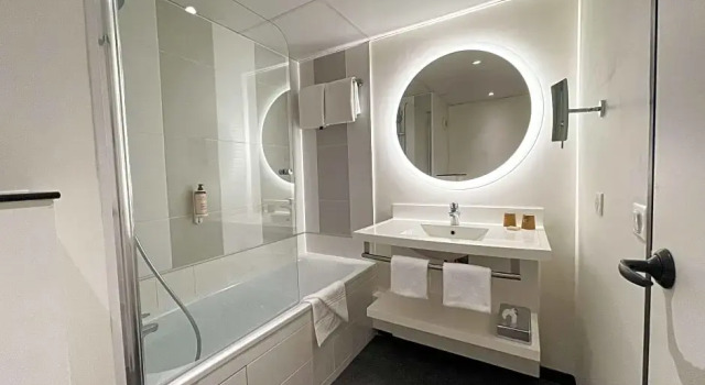 Двухместный семейный полулюкс Mercure Paris Porte De Versailles Expo