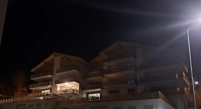 Holland 7, Prenota Hotel Hotel a Leukerbad con piscina, vicino a Gemmi, Piscina