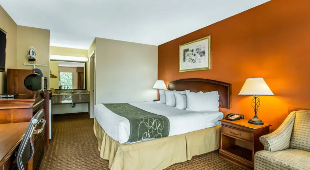 Econo Lodge Auburn, Rezerwuj Hotel Auburn Alabama