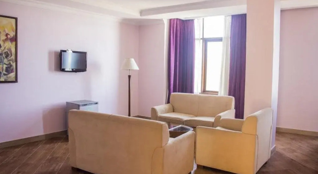 Millennium Old Post Office Hotel, Buchen Sie Hotel Kunduchi Daressalam