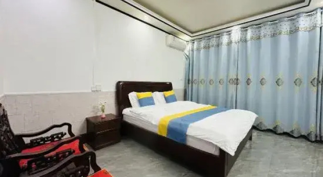 Люкс с 5 комнатами Dongxing Port Yixin Homestay