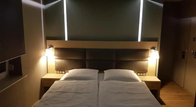 Номер Deluxe Zum grünen Baum Hotel Frankfurt Airport