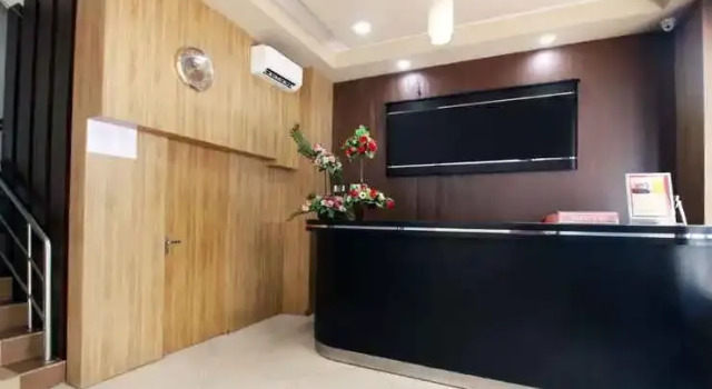 Aroma Home, Book Hotel Pontianak 